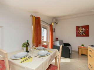 Apartment Srima Features 16