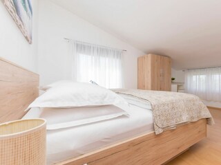 Apartment Srima Features 23