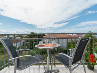 Apartment Srima Außenaufnahme 3