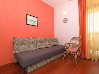 Apartment Turanj Features 9