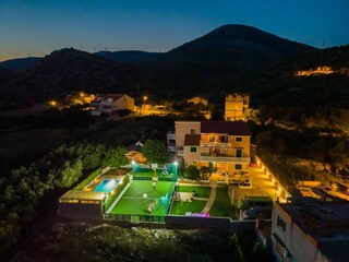 Apartment Seget Vranjica Außenaufnahme 3
