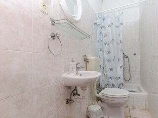 Apartment Okrug Donji Features 18