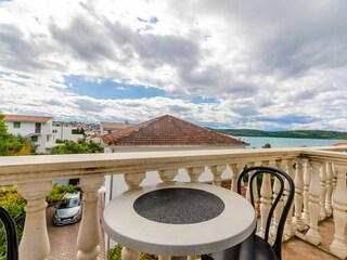 Apartment Okrug Gornji Ausstattung 8