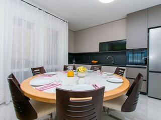 Apartment Jesenice bei Dugi Rat Ausstattung 25