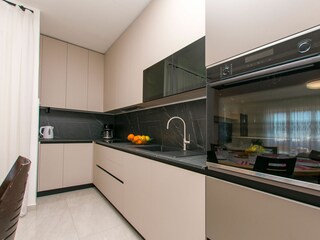 Apartment Jesenice bei Dugi Rat Ausstattung 6