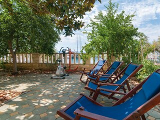 Apartment Jesenice bei Dugi Rat Ausstattung 12