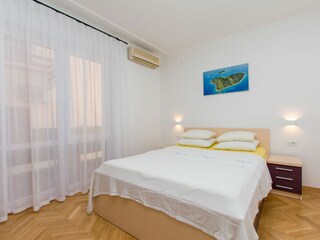 Apartment Jesenice bei Dugi Rat Ausstattung 16