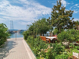 Apartment Jesenice bei Dugi Rat Ausstattung 33