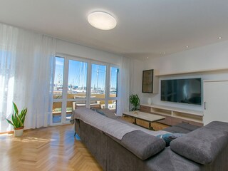 Apartment Jesenice bei Dugi Rat Ausstattung 7