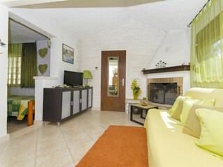 Holiday house Postira Features 11