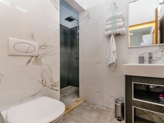 Apartment Okrug Gornji Ausstattung 13