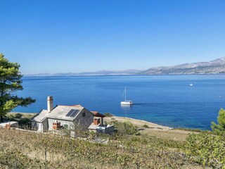 Holiday house Postira Features 3