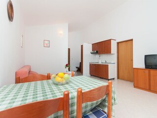 Apartment Krvavica Features 10