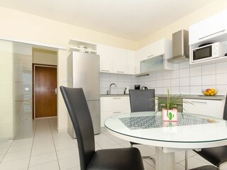 Apartment Sutivan Ausstattung 24