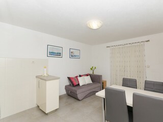 Apartment Bol Ausstattung 20