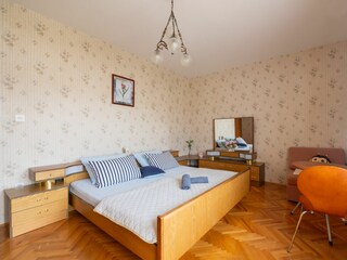Apartment Vinisce Features 2