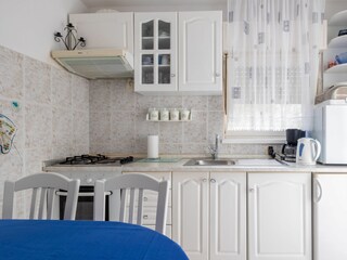 Apartment Vinisce Features 13