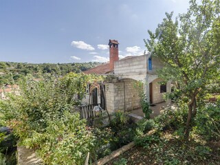 Holiday house Splitska Features 1