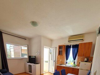 Apartment Okrug Donji Features 6