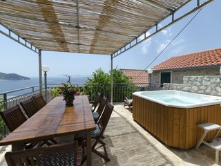 Holiday house Zivogosce Features 9