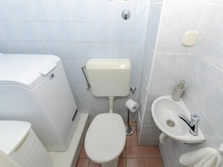 Ferienhaus Zivogosce Ausstattung 19