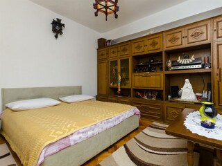 Apartment Povlja Ausstattung 3