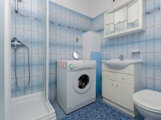Apartment Povlja Ausstattung 11