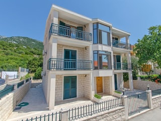 Apartment Orebic Features 3