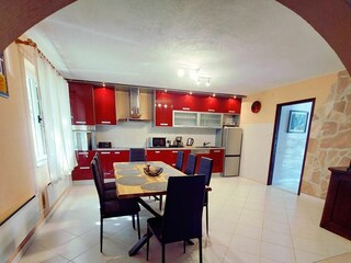 Ferienhaus Škrip Ausstattung 13