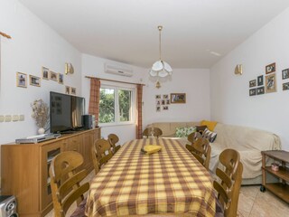 Ferienhaus Jesenice bei Dugi Rat Ausstattung 8