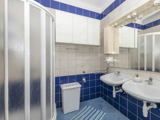 Ferienhaus Jesenice bei Dugi Rat Ausstattung 23