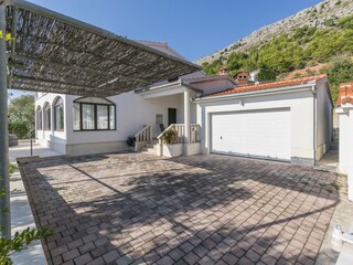 Ferienhaus Jesenice bei Dugi Rat Außenaufnahme 3