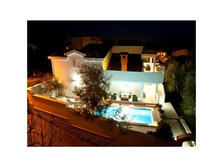 Holiday house Okrug Donji Features 24