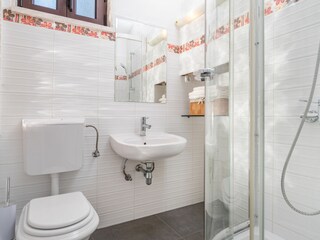 Holiday house Okrug Donji Features 46