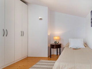 Holiday house Okrug Donji Features 4