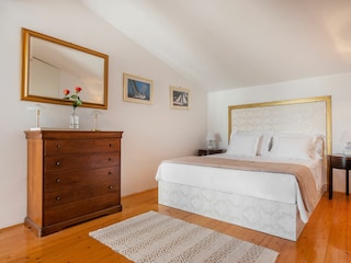 Holiday house Okrug Donji Features 22