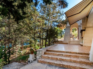 Holiday house Okrug Donji Features 28