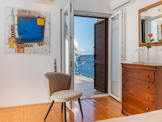 Holiday house Okrug Donji Features 39