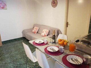 Apartment Srima Features 12