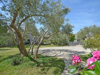 Apartment Srima Features 14