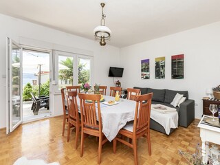 Apartment Duće Features 9