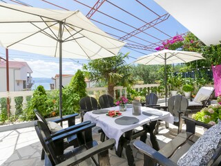 Apartment Duće Features 10