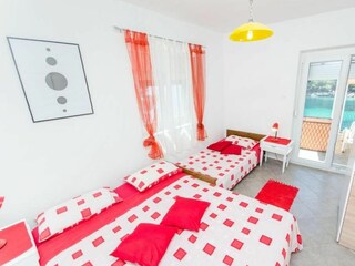 Holiday house Bogomolje Features 10