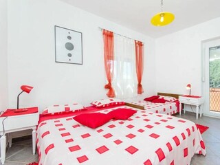 Holiday house Bogomolje Features 16
