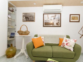 Holiday house Bol Features 34