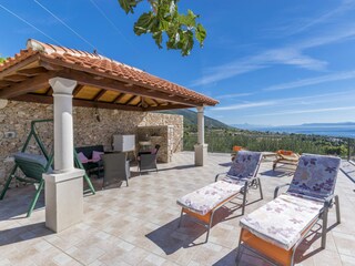 Holiday house Bol Features 32