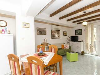 Ferienhaus Bol Ausstattung 29