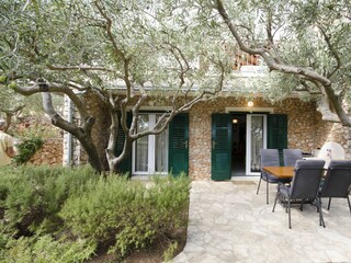 Holiday house Bol Features 35