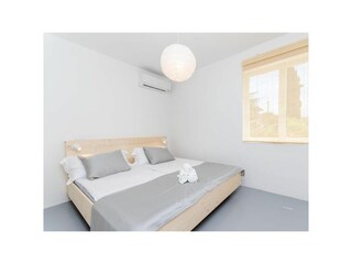 Holiday house Okrug Donji Features 9