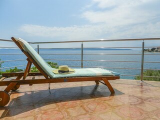 Holiday house Okrug Donji Features 20